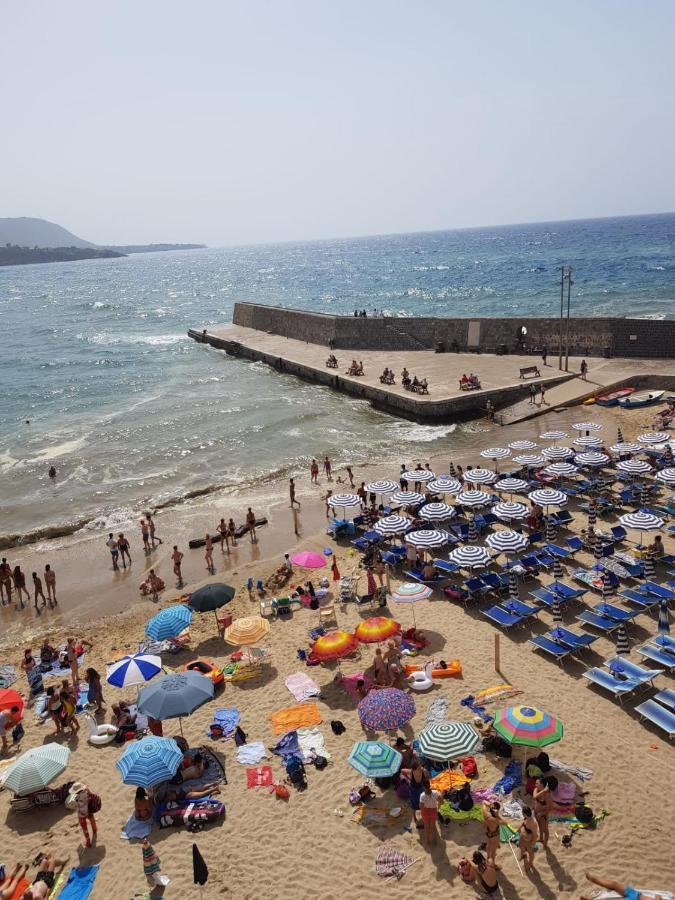 شقة Oceano تْشيفالو المظهر الخارجي الصورة